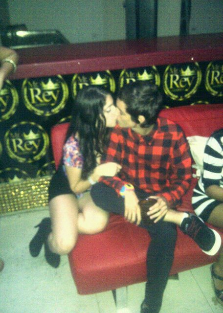 Tu novia te ama«3. -  Soy de Karla Isabel06«3.