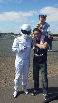 Belfast, computer technician for St Colms high school (all views are my own), Bit of a Geek,BIG BTCC fan and motorsport in general