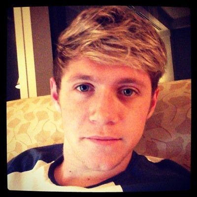Hi,I'm Niall. 1\5 member of One Direction,. I play the guitar. Love all the Directioners all over the world. Taken by @_kittyAcaciaBu