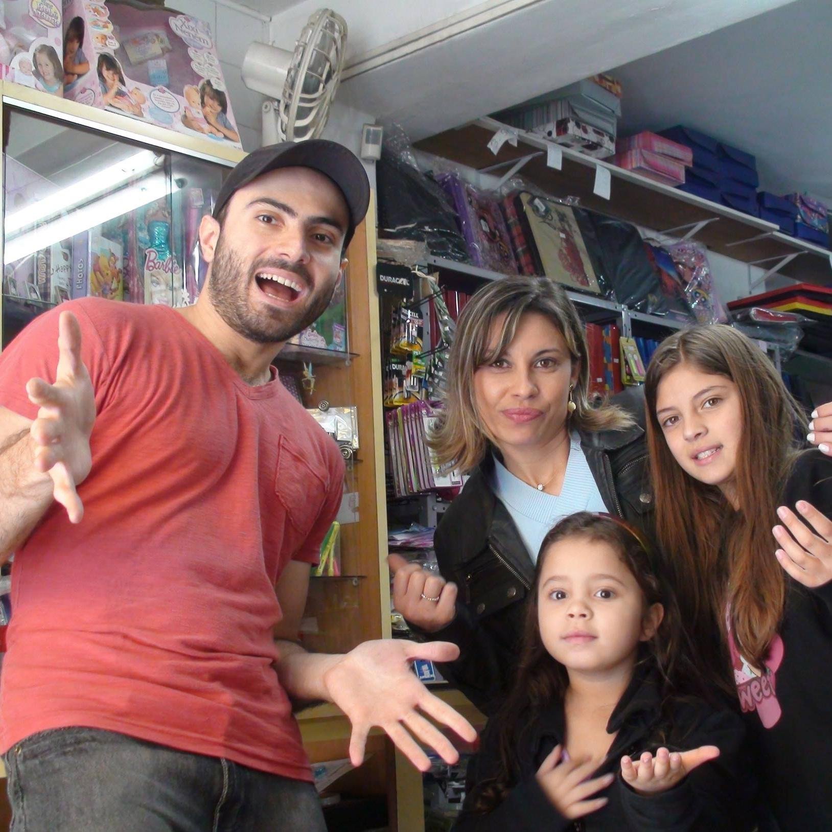 Arte, Artesanato, Música e Criatividade - Presentinhos diversos, Bazar, Papelaria, Armarinhos, Bombonière e Ponto de Encontro com Wifi! *Direção por @marcpbb