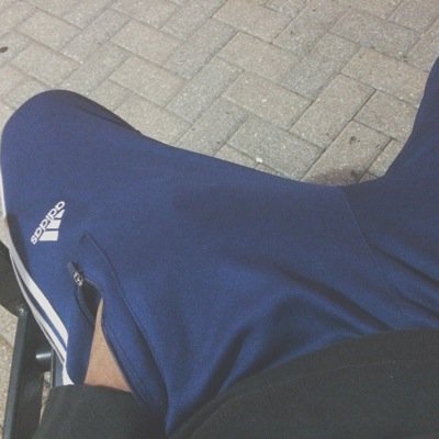 sadnextdoor's profile picture. 