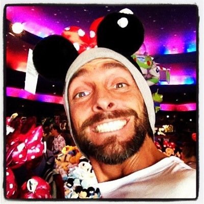 ConteMirko's profile picture. E alla fine ho capito che preferivo leggere invece che essere letto...