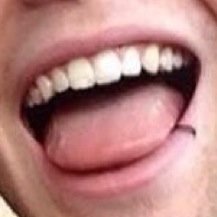 I know you want to kiss me