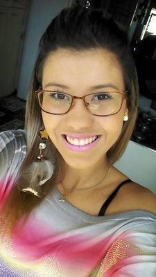Add no Facebook Luana Chimanski e me segue no instagran (:
