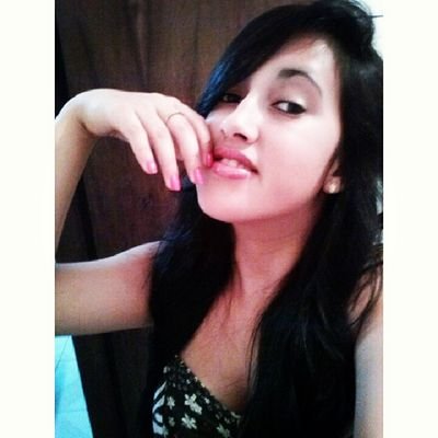 Esse twitter não será mais usado , sigam o meu novo @_maalusantos . Bjs