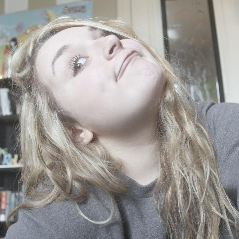 i like drew phillips, 5SOSex, && Netflix. OH AND I LIKE COLE LABRANT xox