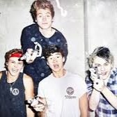 Im a cake girl Pleaze help calum follow me please thanks!!