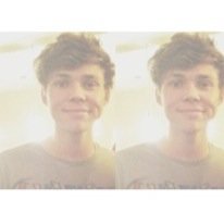 ashton irwin