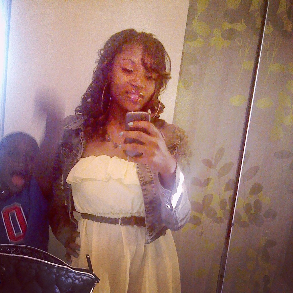 GabiHooks's profile picture. Achiever. @KyrieIrving Paiges Bestfriend 