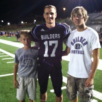 Builders17's profile picture. I play football at southwestern,love to hunt, play golf, and hang out with my dog more than anyone.