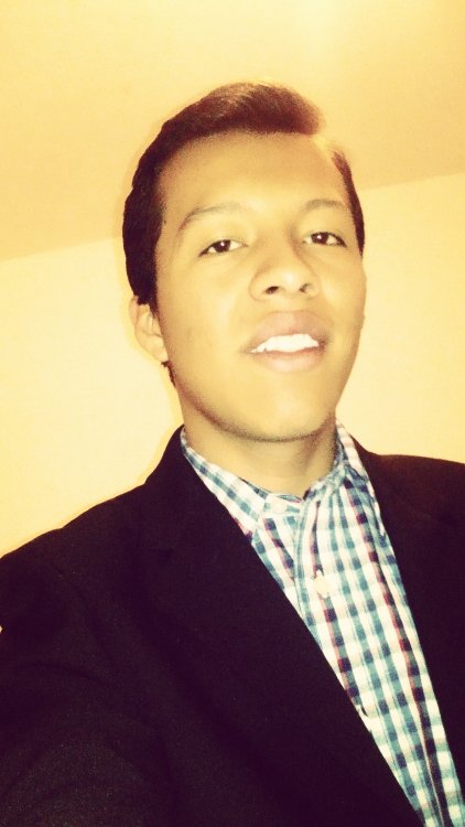 RoviraEdwin's profile picture. Si se quiere se puede, el resto son excusas...