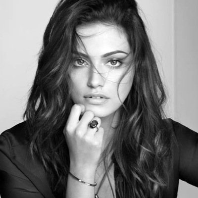 ImplusiveRed's profile picture. Innocent, naive, and shy. The odd ball of the Darling family. | Ravenclaw