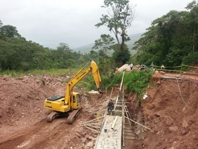 Ingeniero civil / Esp. en Gerencia de la Construccion /Esp. en Avalúo de Bienes Inmuebles