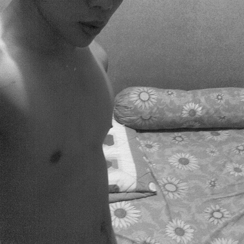 19yo || Just Say Hello, and be My Brother || Bisex and prefer to be a Top, Bottom? why not?
