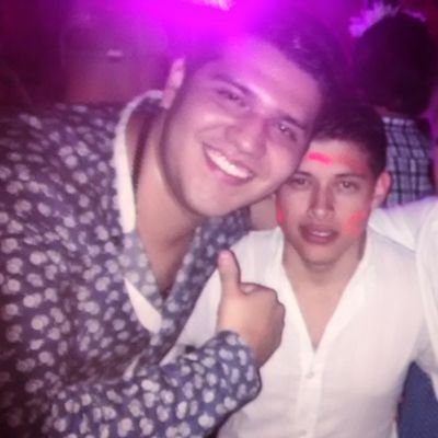 Me buscarás en el infierno por que soy igual que tu ♥