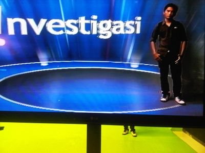 baek hati,tidak sombong,rajin menabung,dll...