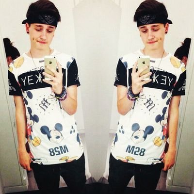ZackRiddleL Profile Picture