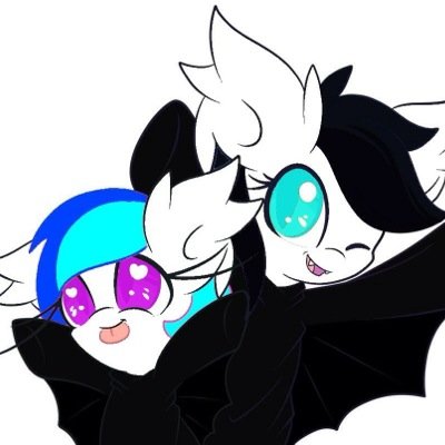 Mommy is : @mlp_life Daddy is: @mlp_swiftstar