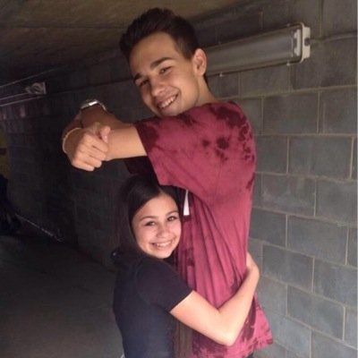 follow @sasswhitesides , i promise she'll follow back if asked. :)