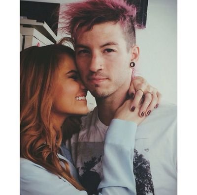 [was @iIovetmills] My girl rocks my world. Fuck you if you cant deal with it. |-/