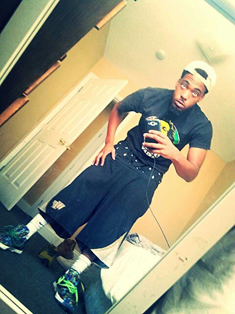 Just a young nigga wit a Dream of being Rich...#StonerLife⛽⛽#B.A.P,Nation