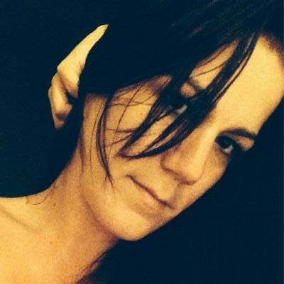 Lee_Sanche34's profile picture. Single mom loving my 2 girls more than life, I work to save you money with account sales connect buyer and seller follow 4 amazing gow deals like my fb page 😄!