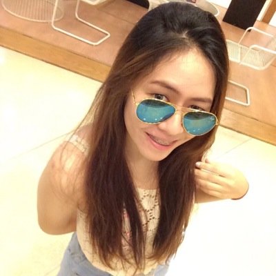 อย่างน้อยเธอก็ทำให้ฉันรู้ว่า .เคยมีความสุขเพียงใด.