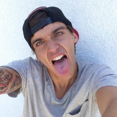 @lukesurine