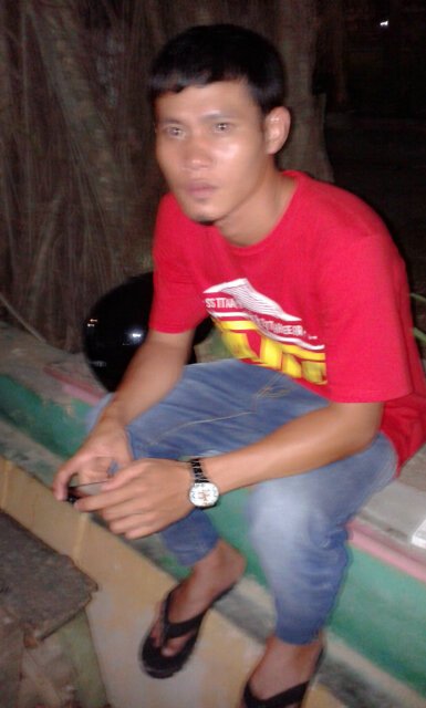 dedynasuha's profile picture. 