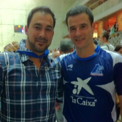Me nkanta Bilbao, el futbol , la pelota , el ciclismo y el remo. Y las alubias, el bonito , las anchoas y el mus . Aupa Athletic !!!