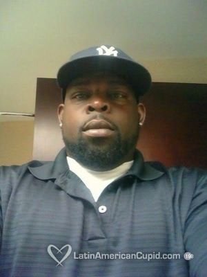 Hi my name is welton I am the CEO of La Pointe Entertainment just seeing who's out there and what y'all listening to