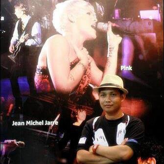 omtatas's profile picture. 