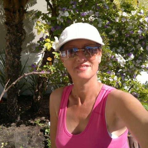 Jesus saved my soul!  I am passionate about social media.  Mother of 3 children.  Check out https://t.co/DmoXvJ0h3L