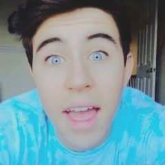♛memories stay, people don't.♛