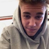 Bizzle (@mrfakest) 's Twitter Profile