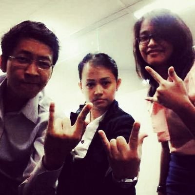 dwii_praa's profile picture. my personality is me, my attitude is depends on you.