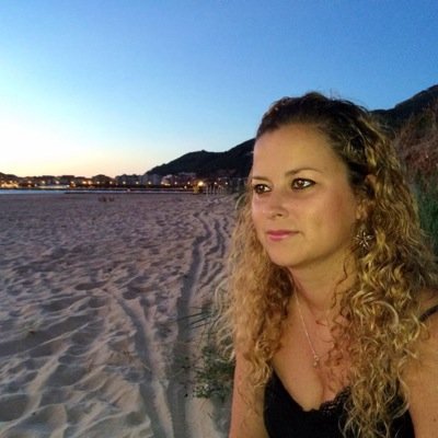 No hay meta inalcanzable, solo gente que se queda a mitad de camino... por eso, que mejor que comenzar el día con una sonrisa e ir a por todas
