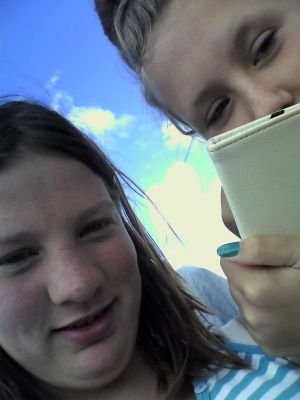 Follow me and i follow back