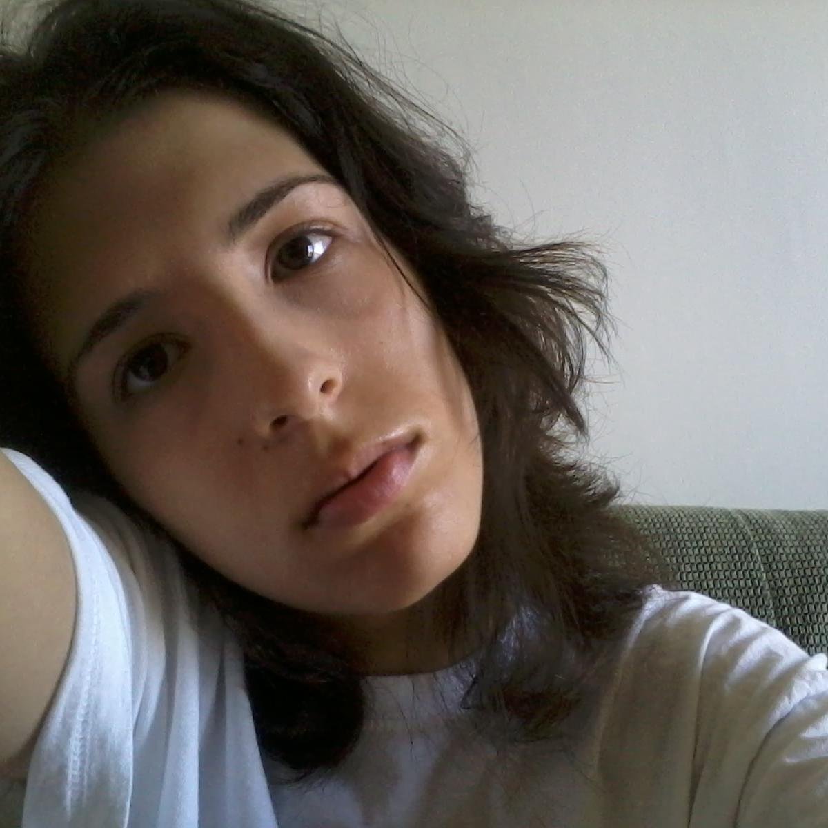#Guitarist.
♪ ♬♭♪Heyyyyyyyy♩♯♮♫♭
I like a lot listen to classical music, drawing, painting, reading, writing, making funny videos and I love fashion!