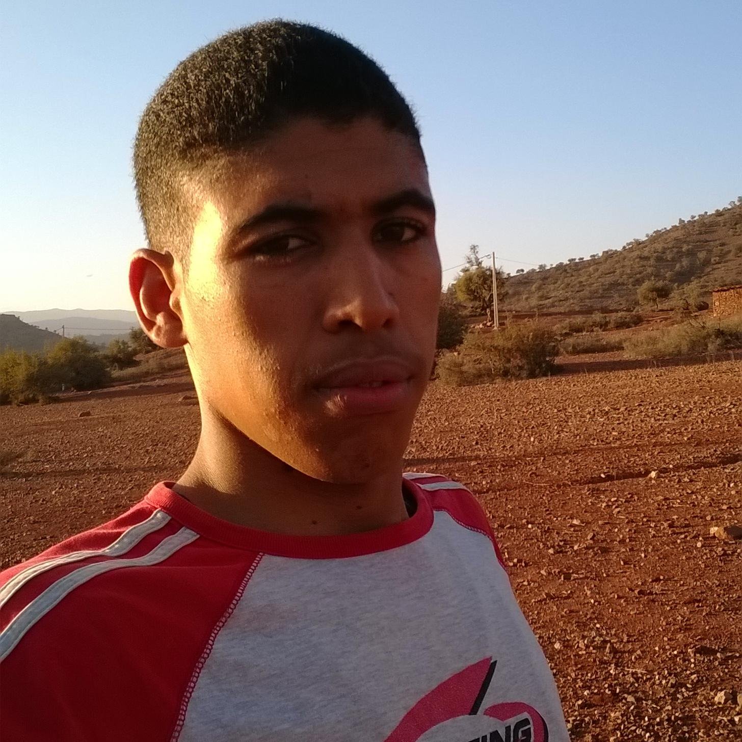 ElhoucineS's profile picture. 