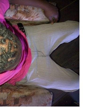 DefouSamuel's profile picture. 