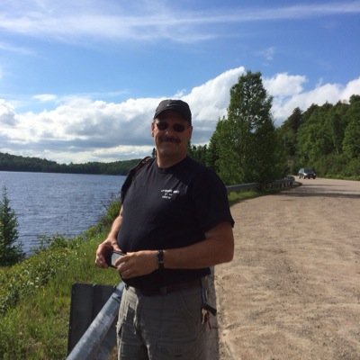 Husband and Father of 3 great kids! Interests include Aviation, Airshows, Building Scale Models, Attending IPMS Contests, beer, and HOCKEY!