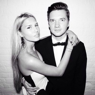 I love my boyfriend, friends, family, my life and music. PRAY FOR UKRAINE! IG: bkarolina17