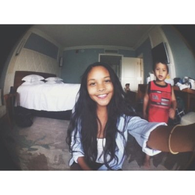 new twitter @mariahcamachomc