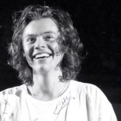 Hiiiii can you follow @Shadowstxles please ? Ask for follow back