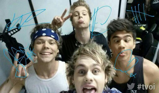 I LOVE ONE DIRECTION,UNION J,LITTLE MIX,5SOS,♡LARRY IS 4REAL∞ BRAVERY♥♡