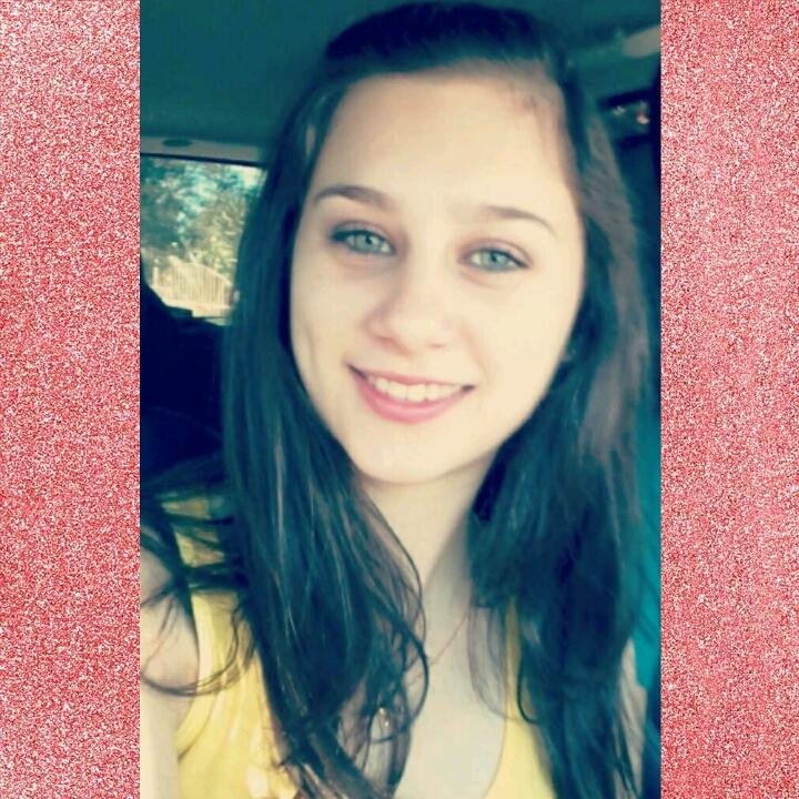 aline_gba's profile picture. -