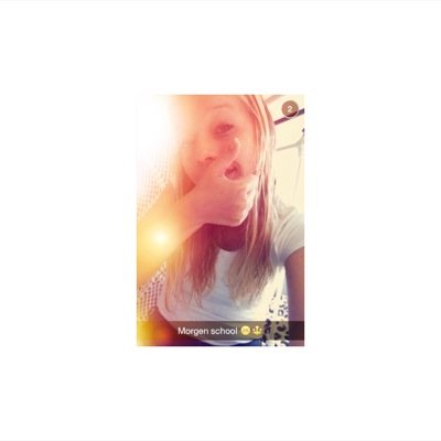 chaaarX's profile picture. 