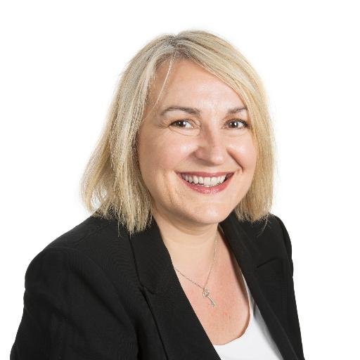 Mid-life career changer: HR Business Partner to employment law solicitor in not so easy moves. Mother of two teenagers. Herein no legal advice whatsoever