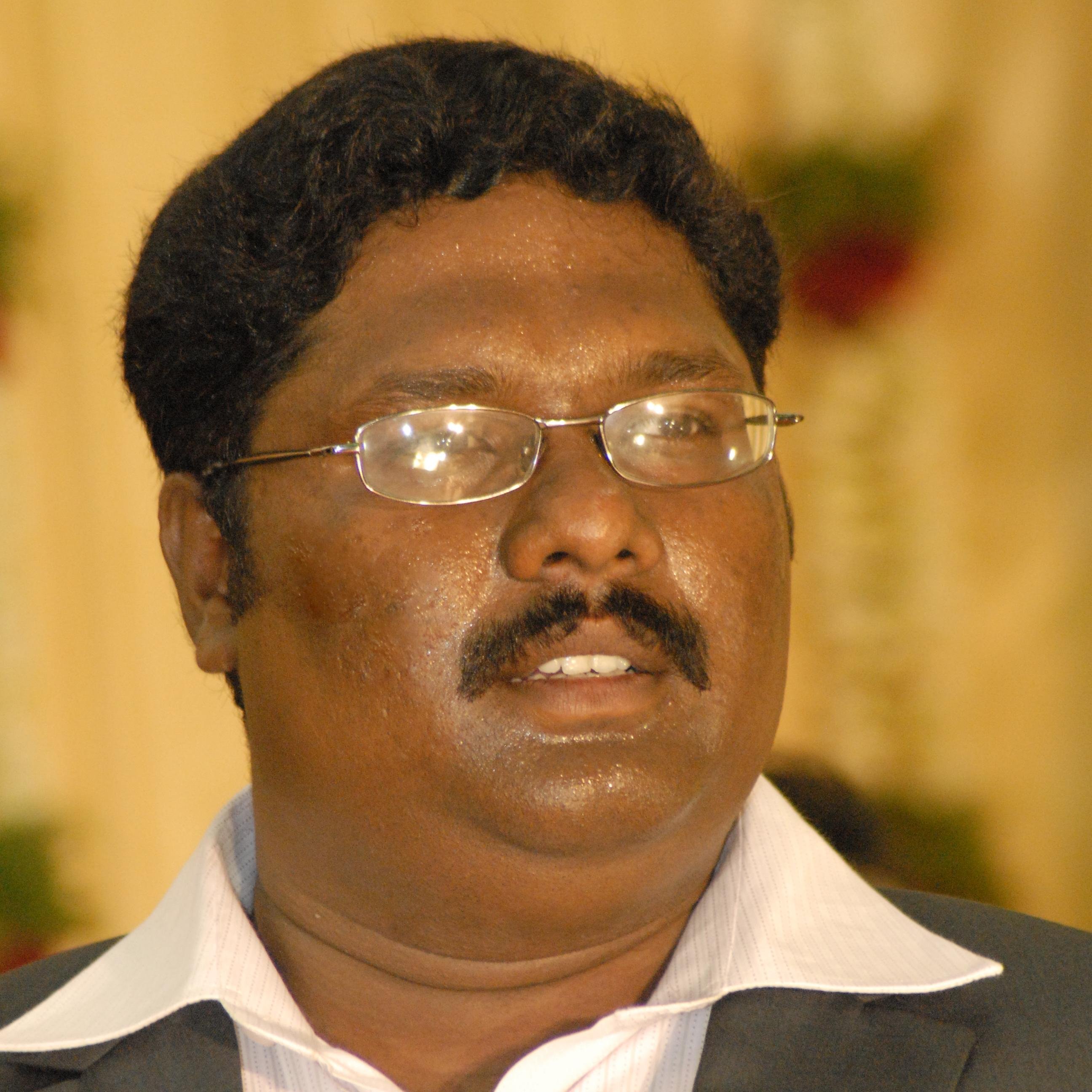 Customer Engagement Manager @Vembu,strategist,easy going, foodie,goodie,Thala fan